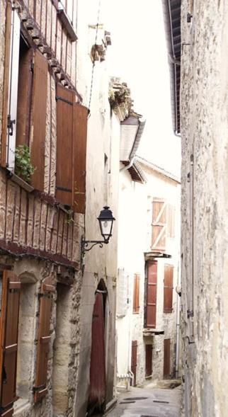 In The Heart Of Artists'S House Hotel Espiens Bagian luar foto